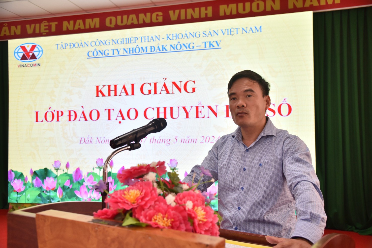 Ông Trần Ngọc Tú