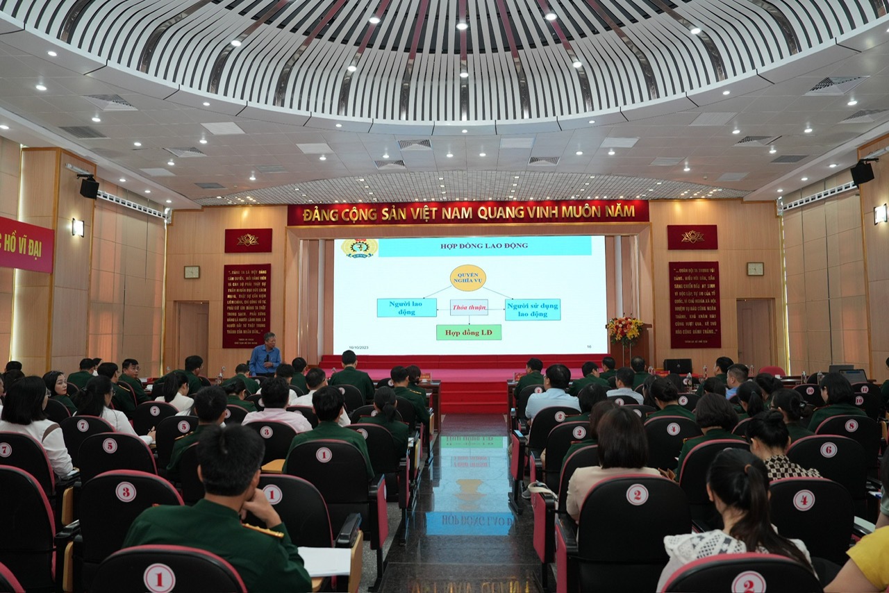 Lớp Đào Tạo Nâng Cao Năng Lực Quản Lý Tại Tổng Công Ty Đông Bắc