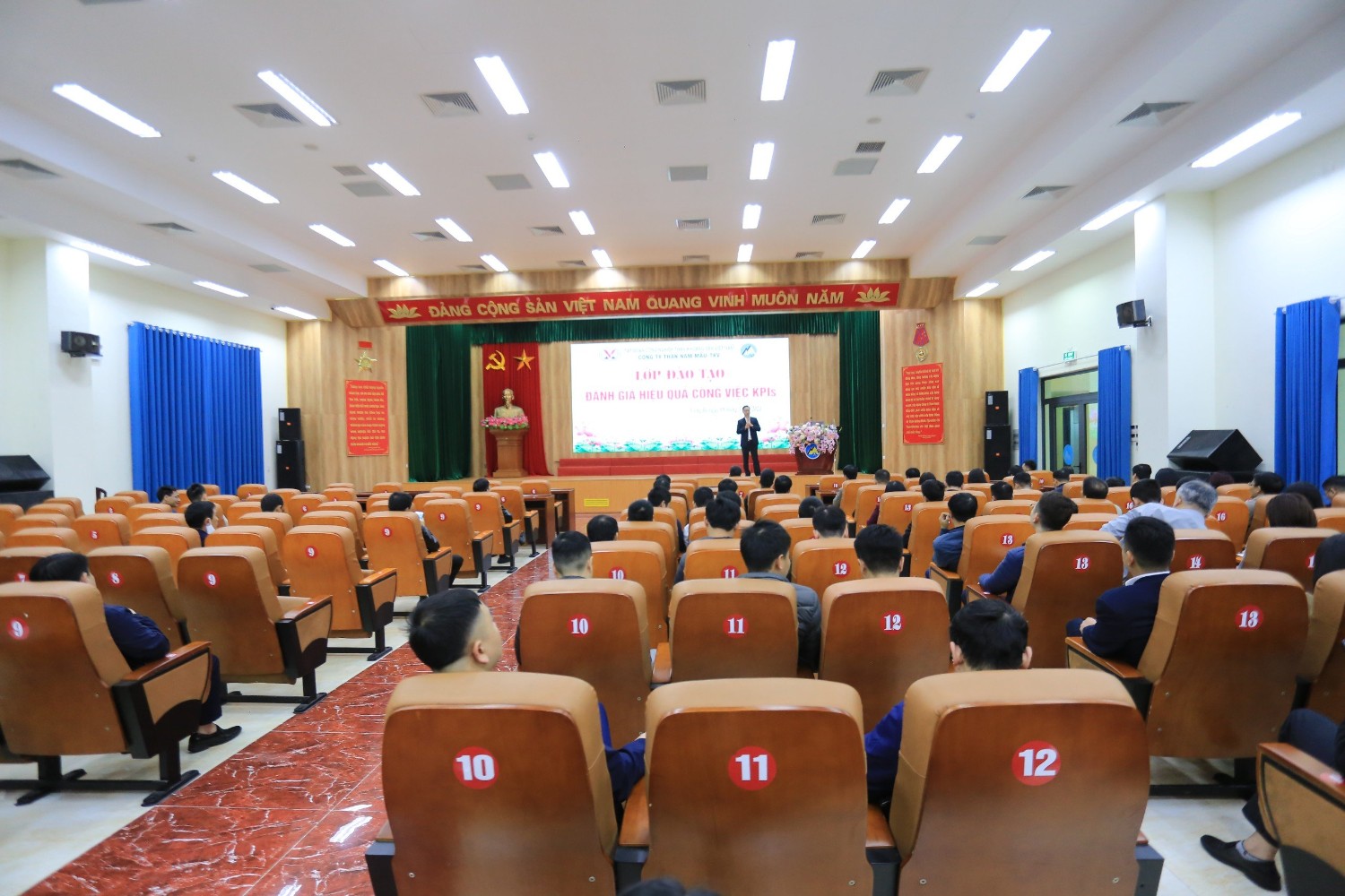 Khai giảng lớp đào tạo KPI cho TNM